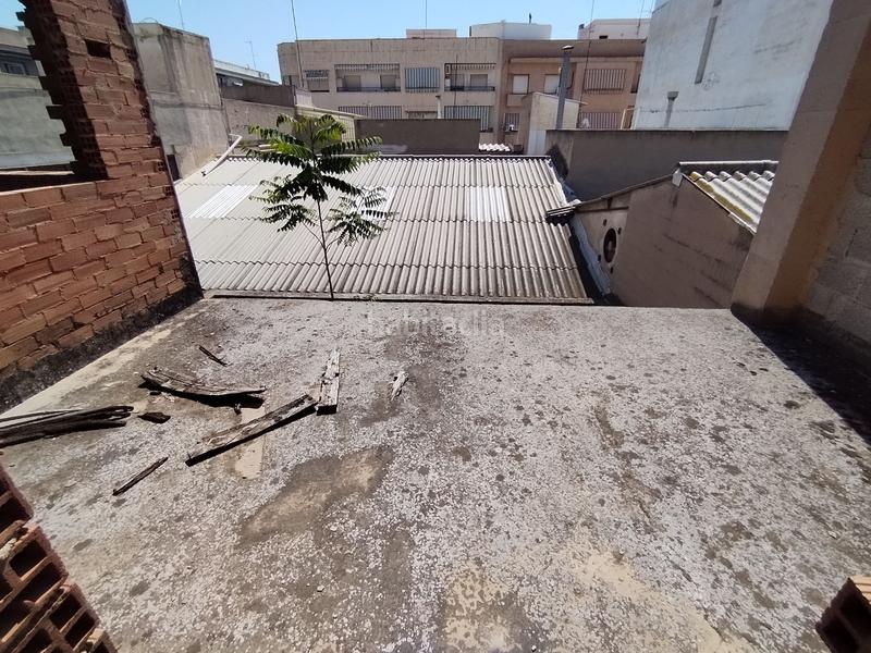Foto f268aaa4-3d1c-4194-9dd3-21bf1cc4d722. Edificio in Novelda