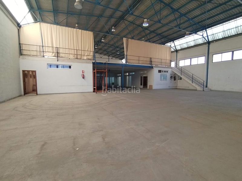 Foto 1c43b5eb-1fae-4f66-b72e-58cef2f22e43. Location bâtiment à usage industriel dans Pla de la Vallonga Alicante