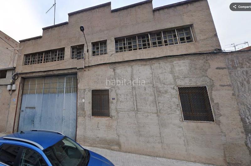 Foto 26cb8d34-9a38-4a8a-9366-5ecd6fd04970. Industrial building in Novelda