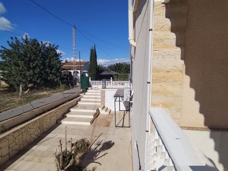 Foto d11a1bd6-c641-4643-9cd0-63f7da6ad09f. Casa en Novelda