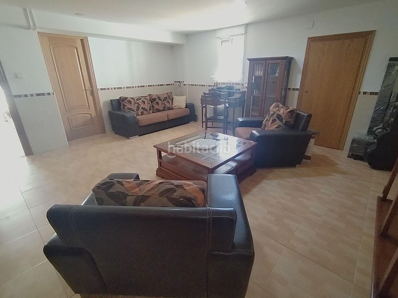 Foto bc4df1de-f95b-49b8-bb4f-76c717a7aa75. Chalet con parcheggio piscina in Novelda