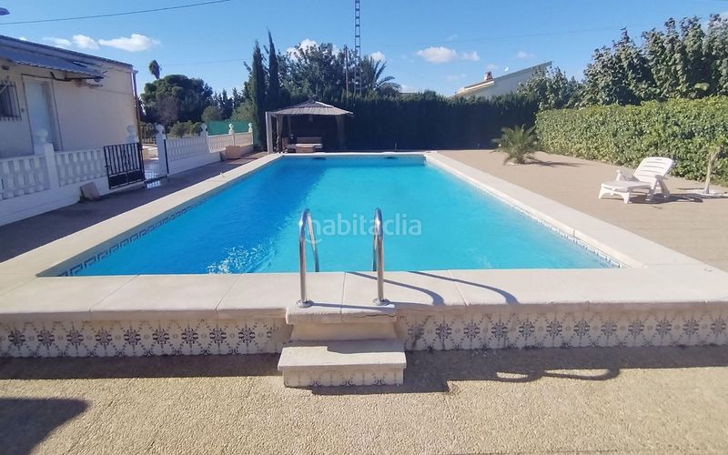 Foto bf610952-4ec6-4ab0-9858-fcfef0dc12a5. Chalet con parcheggio piscina in Novelda