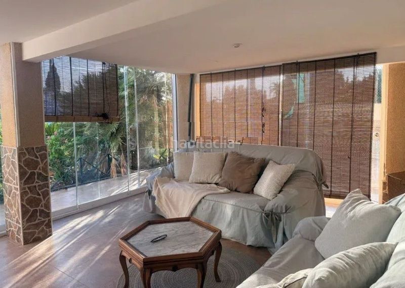 Foto d78eb7bd-5e8f-4f7f-ad6a-2f8d7bed4246. Chalet con parcheggio piscina in Novelda