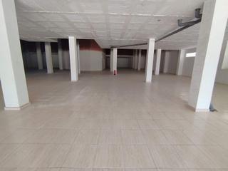 Business premise in Garbinet - Parque de las Avenidas