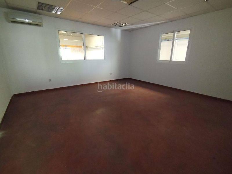 Foto 4439c82a-63c3-4bfc-9853-b2f5a1e2c990. Location bâtiment à usage industriel dans Novelda