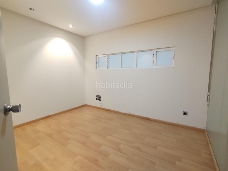 Foto d55b9ffa-a127-48f3-b03d-b34b5fe97d10. Miete büro mit heizung in Ensanche-Diputación Alicante