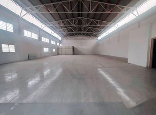 Rent Industrial building in Pla de la Vallonga. Nave industrial en alquiler  polígono la vallonga  alicante