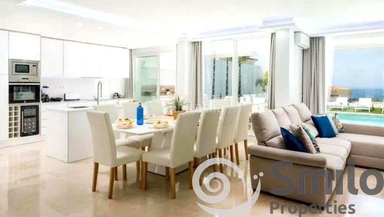 Foto 56d8d807-1f1d-4381-96dc-773badb931bb. Casa amb aparcament piscina a Playa Fañabé Alto Adeje