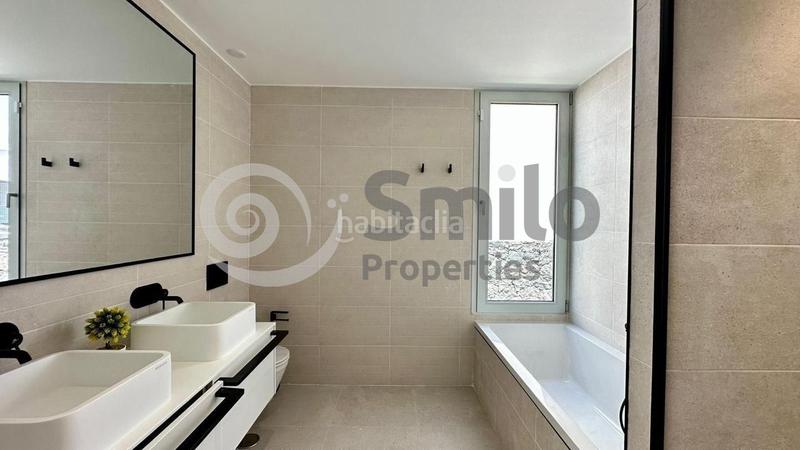 Foto f7ba6f1c-67fd-47e5-a1f4-e539b86d836c. Casa a valito sau 5 a Callao Salvaje - Playa Paraíso Adeje