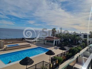 Piso en Hespérides 1. Apartamento en primera línea en el mar de 2 dormitorios en el co
