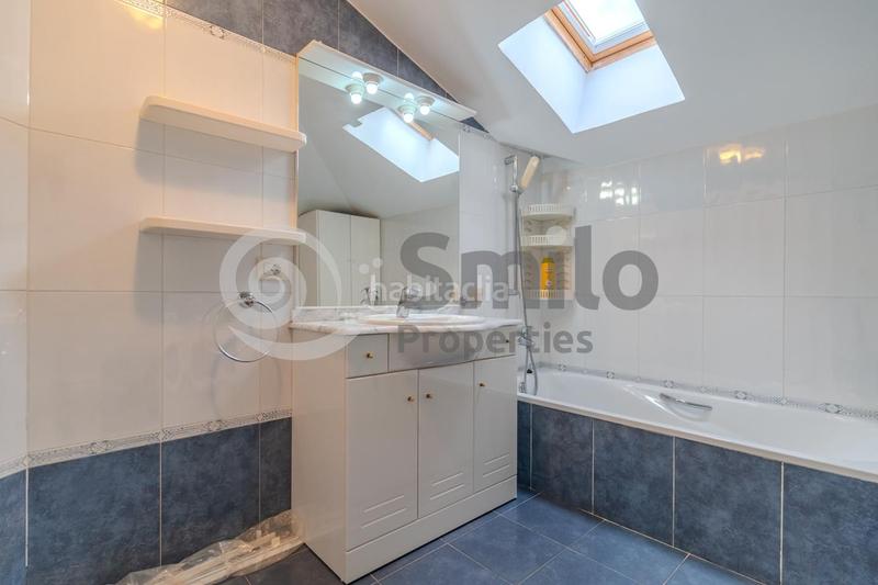 Foto 33d85a97-ce2d-4f41-9af0-f2d0909419e9. Dúplex en caleta 3 oportunidad única en Los Cristianos! espectacular ático dúplex con impresionantes vistas al mar en Arona