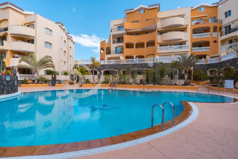 Foto 889c74d4-a5b8-46ff-896a-4f3e019f8588. Dúplex en caleta 3 oportunidad única en Los Cristianos! espectacular ático dúplex con impresionantes vistas al mar en Arona
