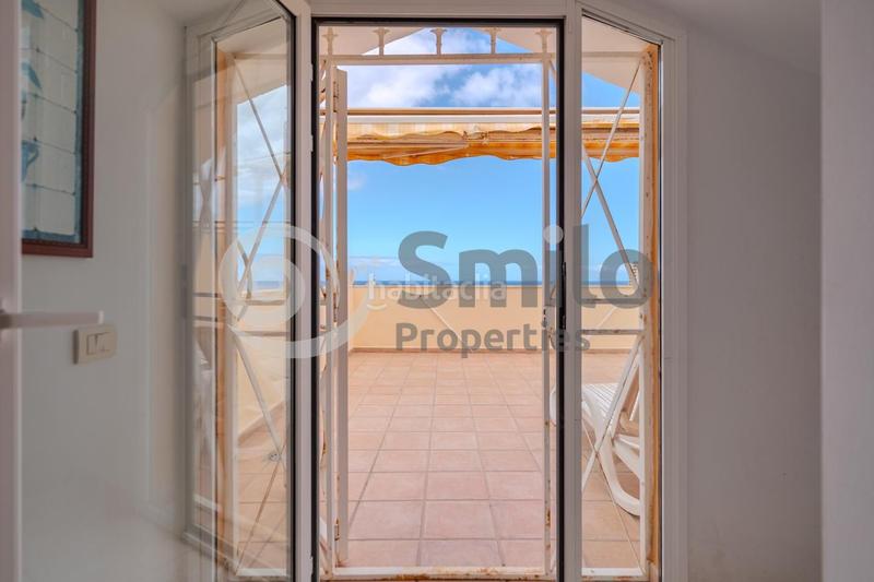 Foto be40694f-cb75-4ae4-a4e8-4180fa26471d. Dúplex en caleta 3 oportunidad única en Los Cristianos! espectacular ático dúplex con impresionantes vistas al mar en Arona