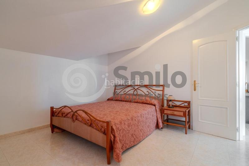 Foto c968f09a-0188-4446-9ecc-9d6fbbafaa7f. Dúplex en caleta 3 oportunidad única en Los Cristianos! espectacular ático dúplex con impresionantes vistas al mar en Arona