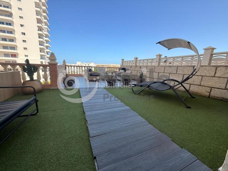 Foto 7f1fc247-9a88-4800-8875-20c110f2a900. Etagenwohnung mit pool in Callao Salvaje - Playa Paraíso Adeje