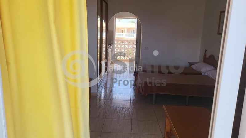 Foto 257d9123-7045-4202-ab69-66ad1b899246. Estudio en de la te 1 tu rincón de tranquilidad con vistas al mar te espera en Costa del Silencio! en Arona