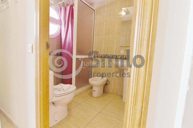 Foto e9f1614d-3d3b-4bd4-8786-7811cbdaf2aa. Estudio en de la te 1 tu nueva propiedad en Costa del Silencio te está esperando! en Arona