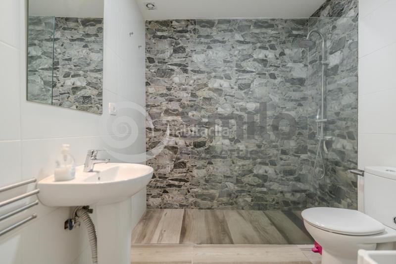 Foto 5540c871-9bdb-4f5a-9f16-61c819032705. Dúplex a paises bajos 1 a San Eugenio Alto Adeje