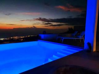 Casa  Melilla 6. Villa exclusiva con impresionantes vistas al mar