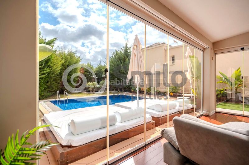 Foto 0fc27d73-7113-4dcd-b003-460d00ee4ac3. Casa amb aparcament piscina a Playa Fañabé Alto Adeje