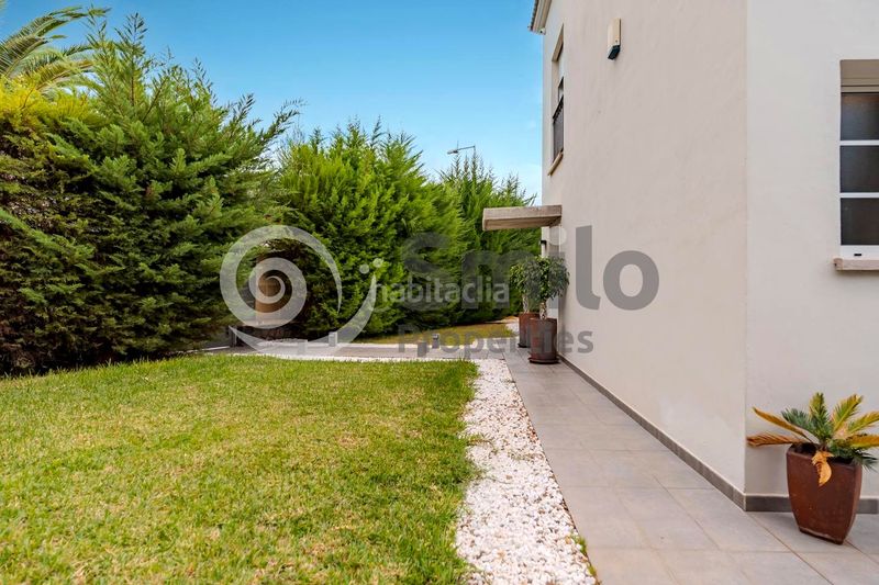 Foto a641c4c6-212c-46da-b368-d3db4902950c. Casa amb aparcament piscina a Playa Fañabé Alto Adeje