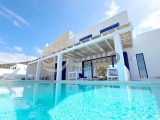 Casa a Melilla 6. Villa de lujo con vistas al mar en el corazón exclusivo de costa