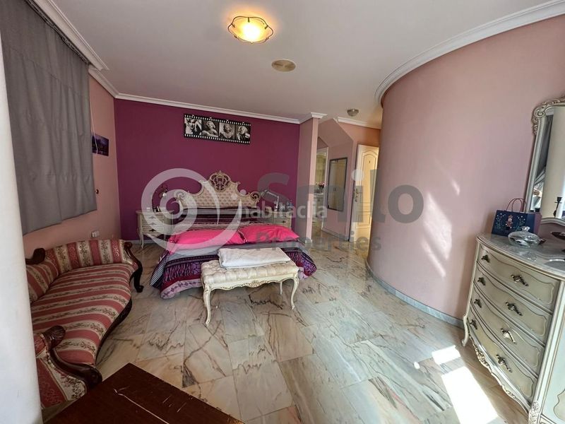 Foto 5b7d1720-513a-467a-a5d9-1fc4db5f7ac9. Casa amb aparcament piscina a Cho - Parque de la Reina Arona