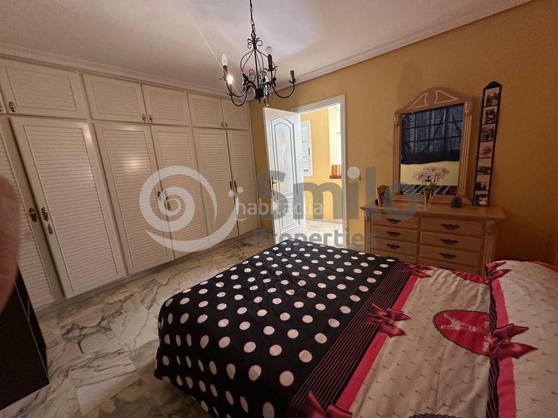 Foto 6d895313-10f0-4771-8783-88b4fc98bed3. Casa amb aparcament piscina a Cho - Parque de la Reina Arona