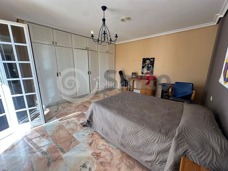 Foto af57ec9d-9b00-4298-bc1b-e91f9423782e. Casa amb aparcament piscina a Cho - Parque de la Reina Arona