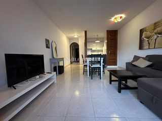Rent Flat  Juan xxiii. Alquiler de larga temporada en pleno centro de los cristianos
