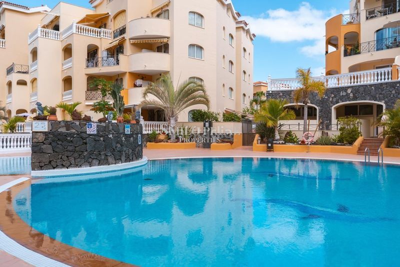 Foto ab62ee9a-dd8b-4a4b-8601-5e64bbb5d6d4. Dúplex amb piscina a Los Cristianos Arona