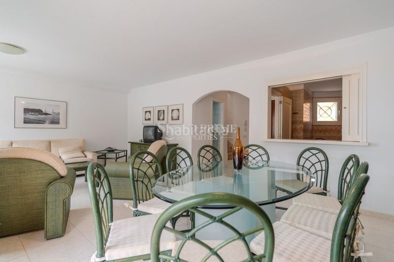 Foto ed5546a8-ac0b-4ff3-a64f-112a957b34d0. Dúplex amb piscina a Los Cristianos Arona