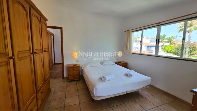 Foto a722a55e-b33b-4699-b550-2192bb2f503c. Casa amb calefacció piscina a Chayofa Arona