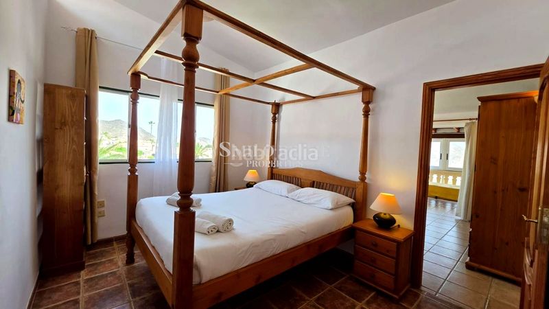 Foto cfe3d806-cf11-4070-90dc-417d232a7c83. Casa amb calefacció piscina a Chayofa Arona