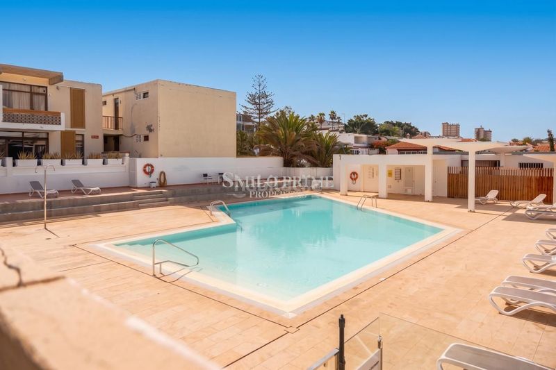 Foto c3e5ad2c-43a6-46e9-afa2-868413bbcf83. Pis amb piscina a Playa de las Américas Arona