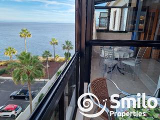 Piso  Hespérides. Apartamento en primera línea en el mar de 2 dormitorios en el co