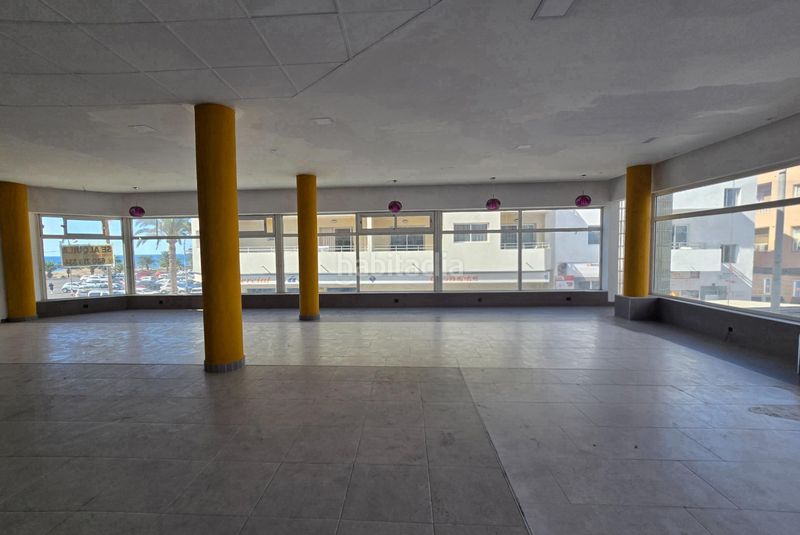 Foto a332352f-7880-4d3e-aa34-96553df71761. Location local commercial dans Arguineguín Mogán