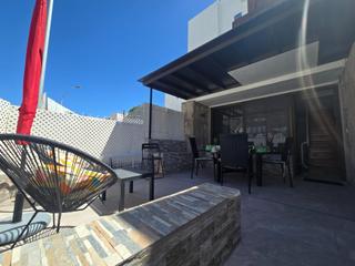 Miete Zweistöckige Wohnung in Puerto Rico. Se alquila precioso dúplex reformado para disfrutar este inviern