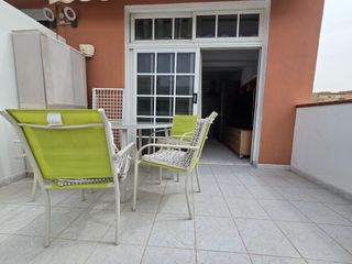 Miete Etagenwohnung in Arguineguín. Apartamento de 2 dormitorios en alquiler  arguineguín, sur de gr