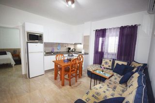 Rent Apartment in Cruce de Arinaga. Apartamento disponible desde agosto en cruce de arinaga