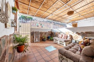 Maison jumelée à Puerto Rico. Residencia familiar en excelente estado, totalmente reformado  p