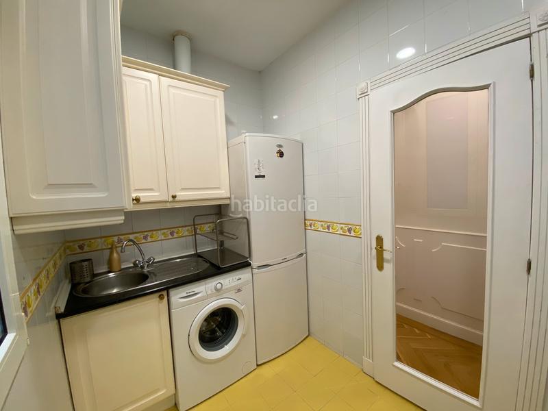 Foto 4aa503b3-2c8d-4458-be43-c63d88d9432d. Rent flat in Argüelles Madrid