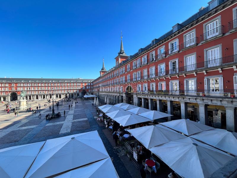 Foto bdfe06b9-5365-4d2d-96b4-7b02acc4d143. Miete etagenwohnung mit heizung in Sol Madrid