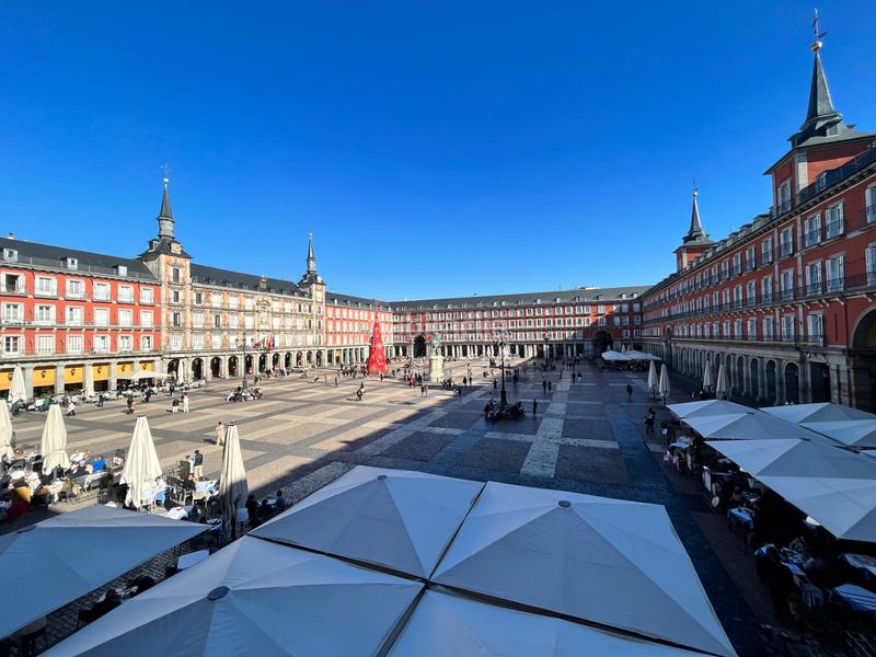 Foto c7c71a4a-450e-4219-adc7-1b8e47f10a2c. Miete etagenwohnung mit heizung in Sol Madrid