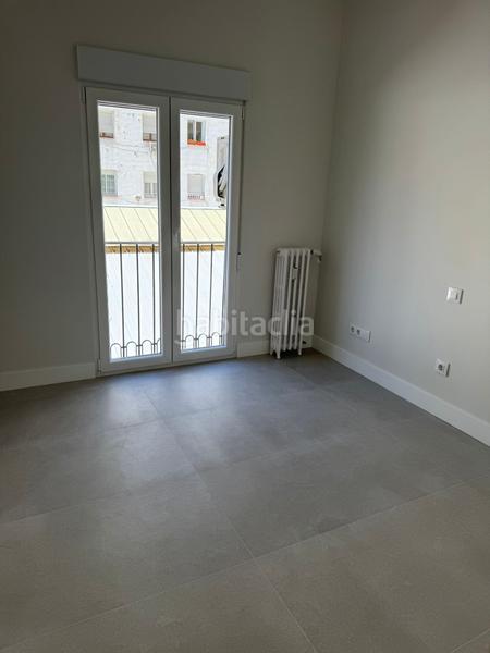 Foto 2b9b8ae8-ba13-40f8-bb09-9e27151b07b1. Alquiler piso  a estrenar 3 dormitorios y 2 baños en chamberí en Madrid