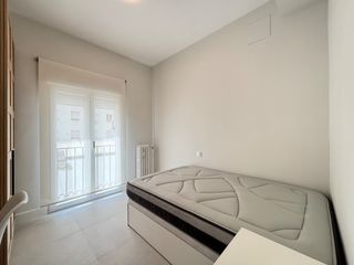 Location Appartement  Calle de andrés mellado. Piso a estrenar 3 dormitorios y 2 baños en chamberí