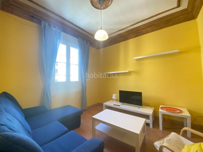 Foto a1aafaff-d58f-4cfb-b310-6a2b7b403284. Alquiler piso galota inversion e inmobiliairia alquila amplio y luminoso piso en Madrid