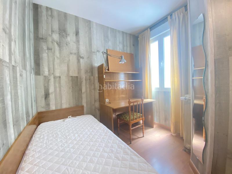 Foto a9acbce0-8254-495e-b817-9f09d3a67344. Alquiler piso galota inversion e inmobiliairia alquila amplio y luminoso piso en Madrid
