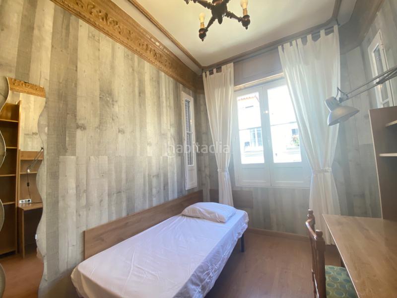 Foto a6aa8c21-3377-48e9-a511-1b4dc787bc0b. Lloguer pis a Argüelles Madrid