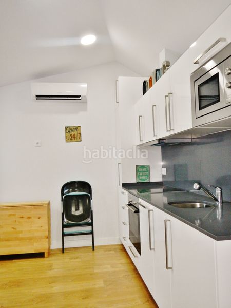 Foto a8d8ed80-93cc-4a19-a5c6-240711cf1d55. Lloguer àtic amb calefacció a Argüelles Madrid